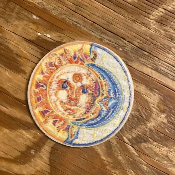 Sun Moon Patch  - Picture 3 of 3